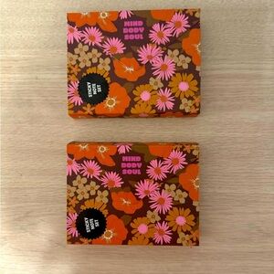 Set of 2 Magnetic Note Books